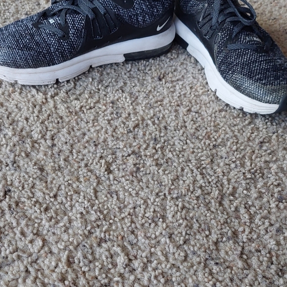 Nike airs - Picture 4 of 9